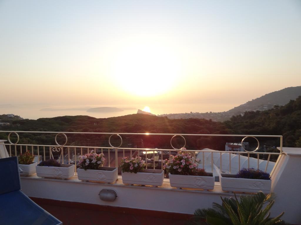Villa La Favola Barano d'Ischia Luaran gambar