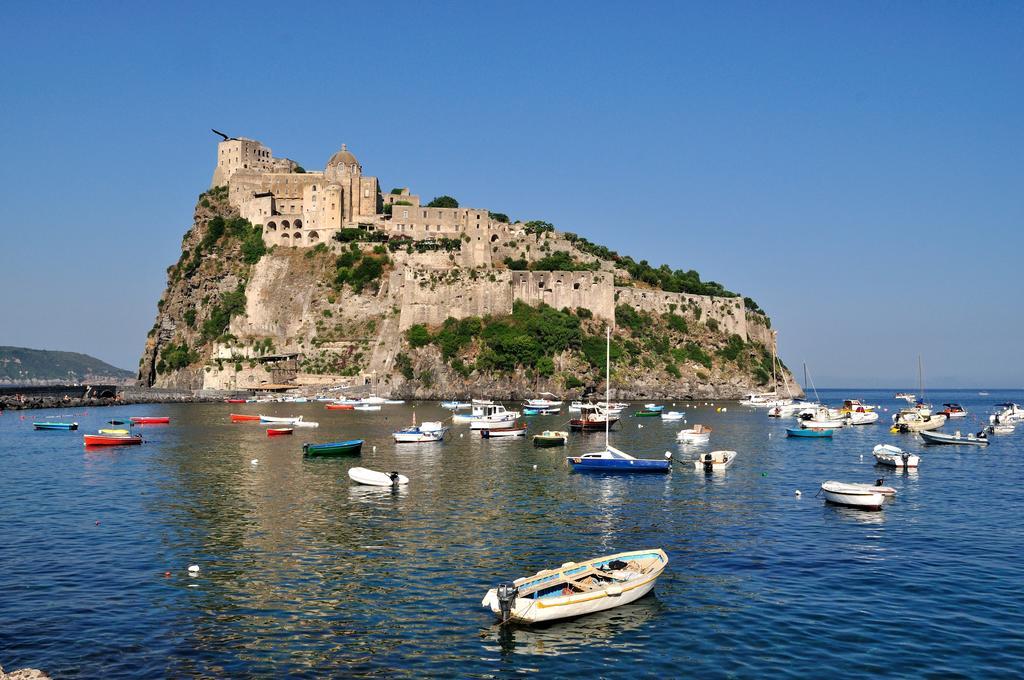 Villa La Favola Barano d'Ischia Luaran gambar